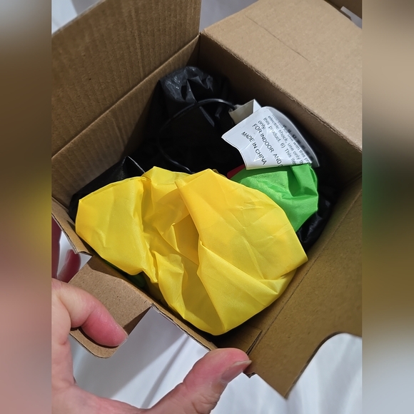 NIB Holiday Time Christmas Penguin 3.5 ft Tall Scarf Hat Airblown Inflatable - Picture 3 of 3